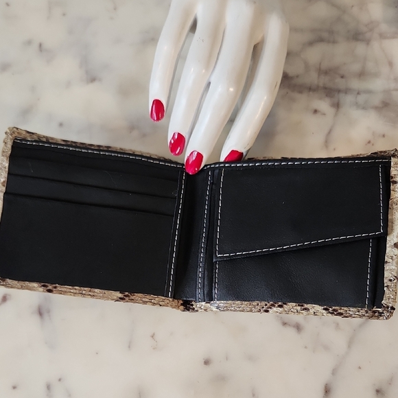 Authentic Python Snakeskin Bifold / Wallet - Picture 4 of 7